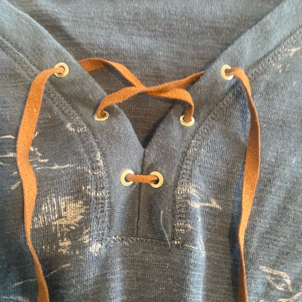 Chaps Navy Lace-Up Long Sleeve Top Women’s Large Preloved - Picture 4 of 9